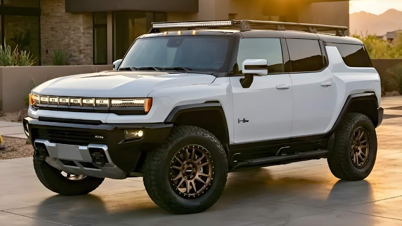 2026 Hummer EV SUV Debuts With CrabWalk Mode, Massive Power and Advanced Off-Road Tech
